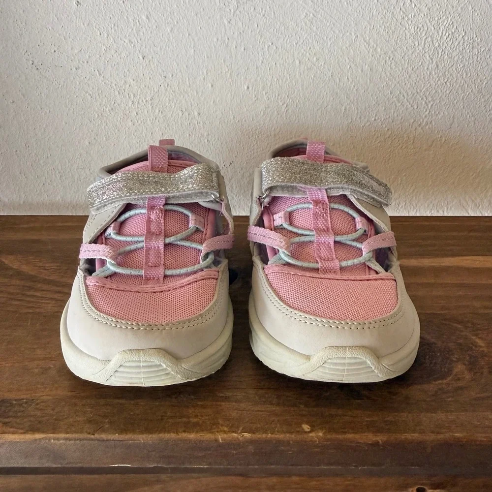 OshKosh B'gosh Rock-G Sneakers Girls Size 12M Pink Grey Play Sandals OS25R01H